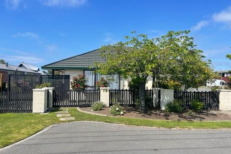 Photo of property in 42 George Street, Rangiora, 7400