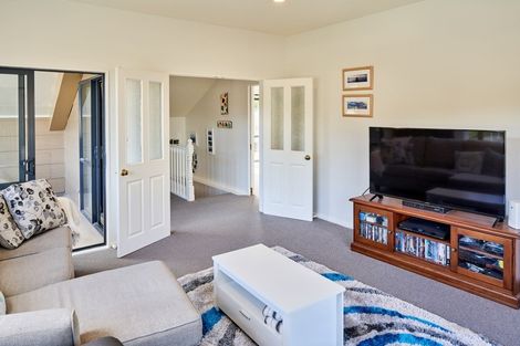 Photo of property in 57a Albatross Close, Whitby, Porirua, 5024