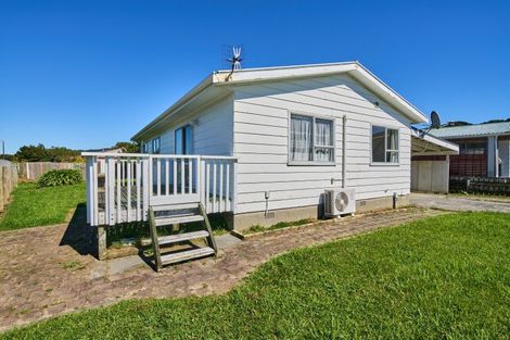 Photo of property in 1 Weymouth Grove, Wainuiomata, Lower Hutt, 5014