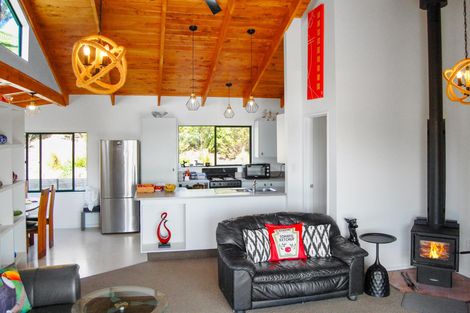 Photo of property in 598a Oneriri Road, Kaiwaka, 0573