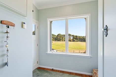 Photo of property in 48 Lavaud Street, Berhampore, Wellington, 6023