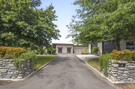 Photo of property in 14 Branksome Place, Aokautere, Palmerston North, 4471