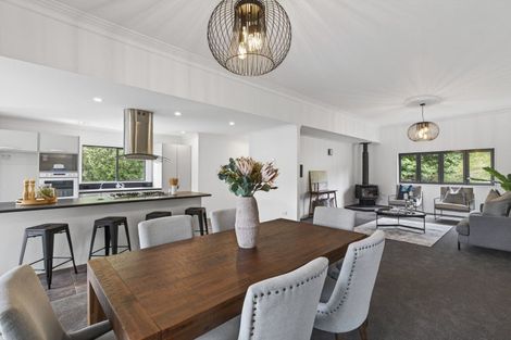 Photo of property in 327 Awai Road, Tarurutangi, New Plymouth, 4372