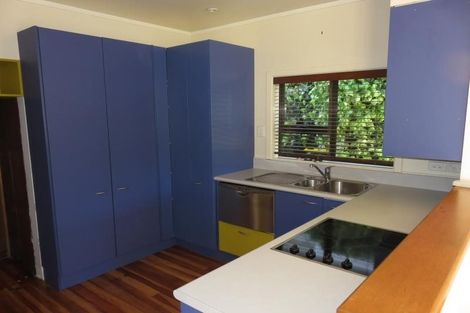 Photo of property in 15 Ranui Crescent, Khandallah, Wellington, 6035