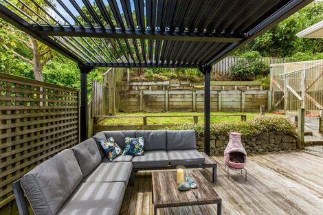 Photo of property in 9 Ayton Drive, Whitby, Porirua, 5024