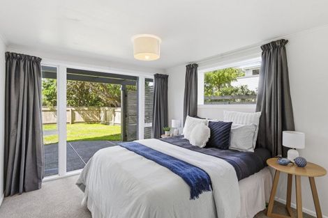 Photo of property in 7 Whyte Street, Paraparaumu Beach, Paraparaumu, 5032