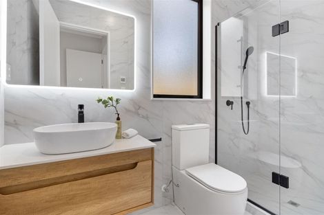 Photo of property in 44 Drumbuoy Drive, Flat Bush, Auckland, 2019