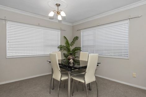 Photo of property in 19a Sandwich Road, St Andrews, Hamilton, 3200