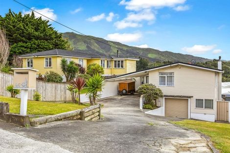 Photo of property in 95 Bell Street, Tawa, Wellington, 5028