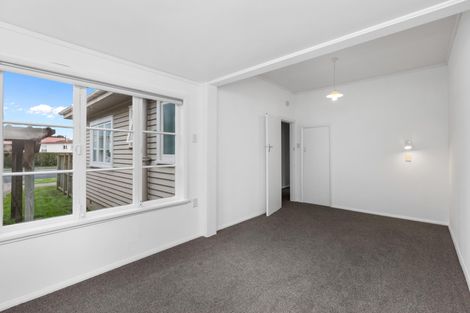 Photo of property in 185 Studholme Street, Morrinsville, 3300