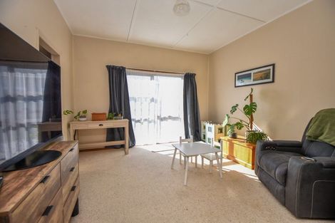 Photo of property in 259 High Street North, Carterton, 5713