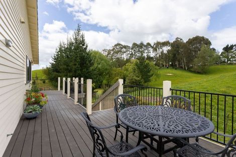 Photo of property in 47 Knight Road, Dannevirke, 4976