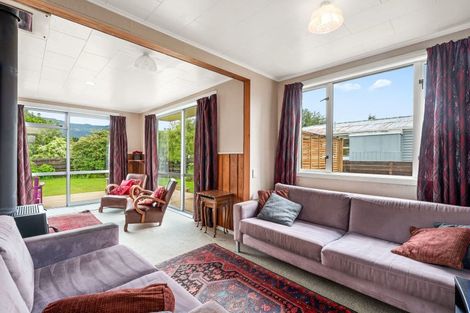 Photo of property in 18 Runuku Grove, Turangi, 3334