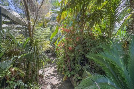 Photo of property in 304 Thames Coast Sh25 Road, Thornton Bay, Thames, 3575