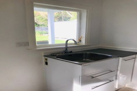 Photo of property in 17 Winchester Avenue, Pinehaven, Upper Hutt, 5019