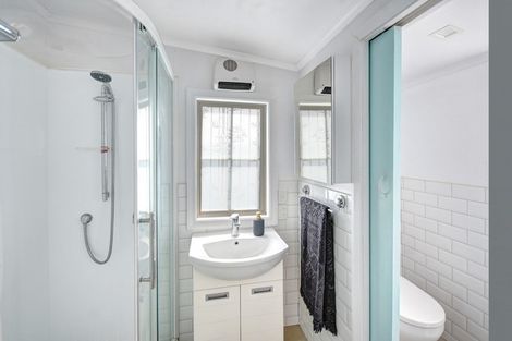 Photo of property in 32 Meadow Street, Mornington, Dunedin, 9011