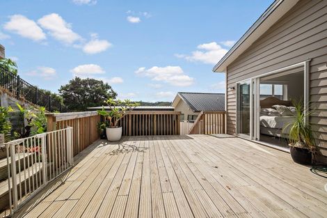Photo of property in 35 Pacific Heights Road, Orewa, 0931