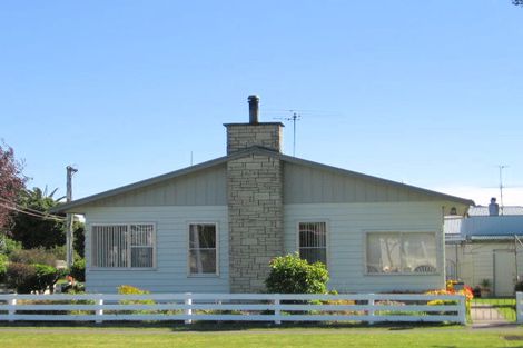 Photo of property in 84 Ormond Road, Whataupoko, Gisborne, 4010