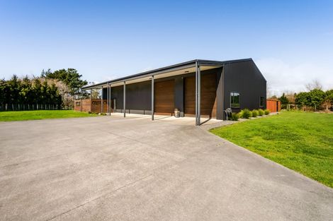Photo of property in 24 Mahoetahi Road, Sentry Hill, Waitara, 4382