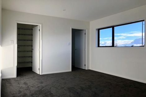 Photo of property in 1 Robalan Close, Halswell, Christchurch, 8025