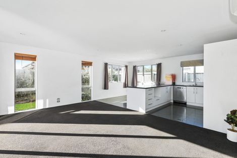 Photo of property in 4 Caulfield Avenue, Halswell, Christchurch, 8025