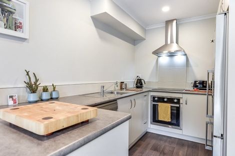 Photo of property in 2/19 Albert Street, Hamilton East, Hamilton, 3216