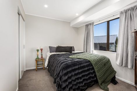 Photo of property in 103-105 Eskdale Road, Papakowhai, Porirua, 5024