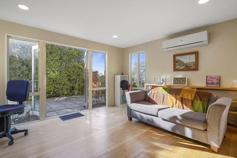 Photo of property in 4 Dunkeld Lane, Redcliffs, Christchurch, 8081