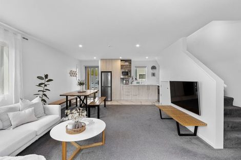 Photo of property in 2/48 Ward Street, Addington, Christchurch, 8024