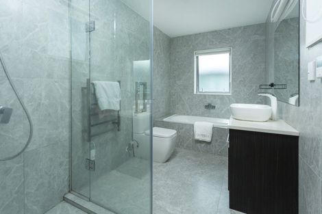 Photo of property in 97a Sunrise Avenue, Murrays Bay, Auckland, 0630