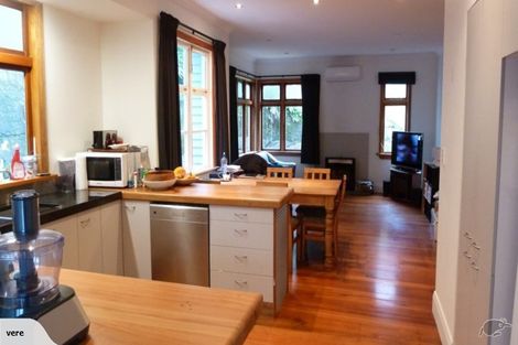 Photo of property in 29 Melrose Road, Island Bay, Wellington, 6023