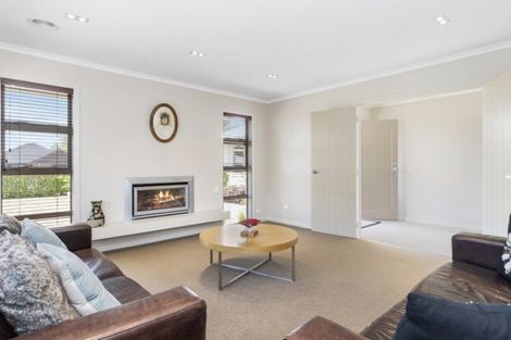 Photo of property in 58 Alva Glen Place, Pyes Pa, Tauranga, 3112