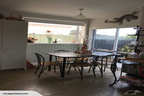 Photo of property in 12 Muapoko Street, Himatangi Beach, Foxton, 4891