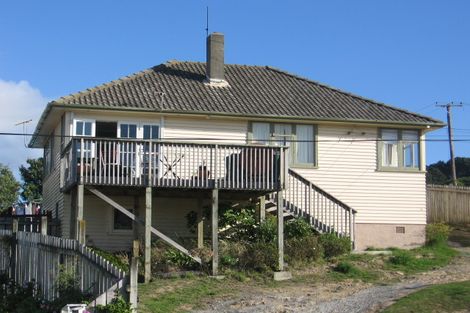 Photo of property in 14 Whenua View, Titahi Bay, Porirua, 5022