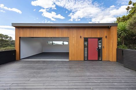 Photo of property in 28 Kitewaho Road, Swanson, Auckland, 0816