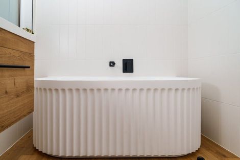 Photo of property in 38 Islington Street, North East Valley, Dunedin, 9010