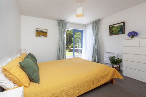 Photo of property in 105 Waterfall Road, Paraparaumu, 5032
