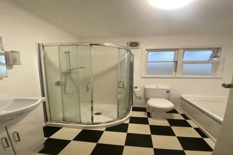 Photo of property in 4 Lees Grove, Wainuiomata, Lower Hutt, 5014