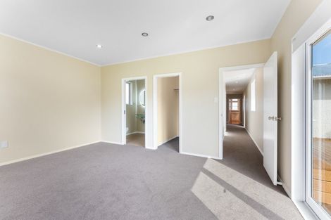 Photo of property in 30 Tararua Street, Pahiatua, 4910