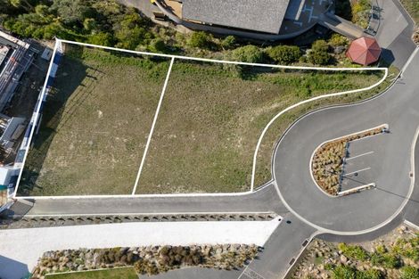 Photo of property in 8 Ararat Lane, Clifton, 8081