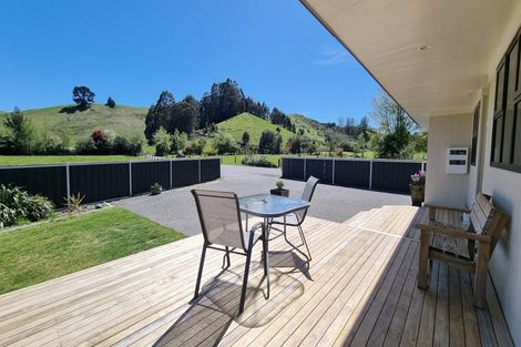 Photo of property in 299 Whangamata Road, Kinloch, Taupo, 3377