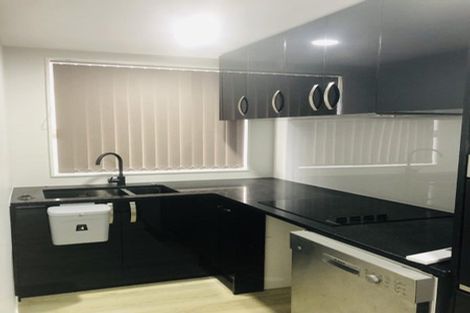 Photo of property in 208 Wainui Road, Silverdale, 0932