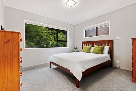 Photo of property in 15a Bridge Avenue, Te Atatu South, Auckland, 0610