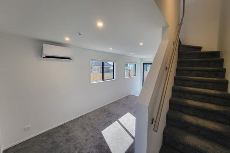 Photo of property in 1/137 Tirimoana Road, Te Atatu South, Auckland, 0602