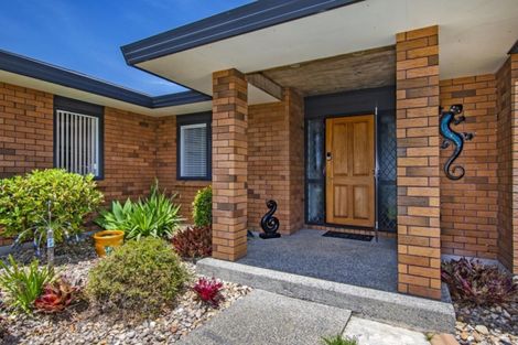 Photo of property in 10 Chatsfield Place, Te Kamo, Whangarei, 0112