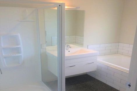 Photo of property in 4 Quinnat Street, Albert Town, Wanaka, 9305