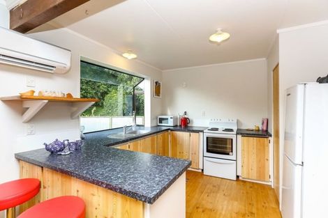 Photo of property in 28b Riversdale Drive, Merrilands, New Plymouth, 4312