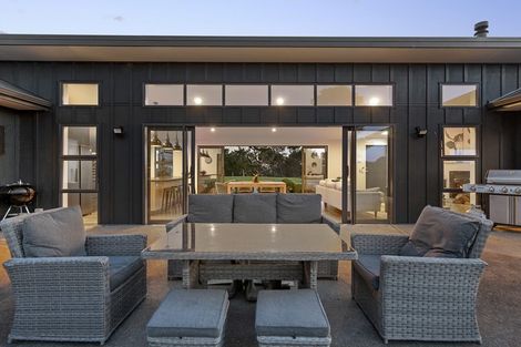 Photo of property in 168 Barrett Road, Riverhead, Albany, 0793