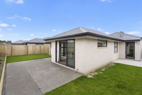 Photo of property in 17 Tutton (pvt) Mews, Rangiora, 7400