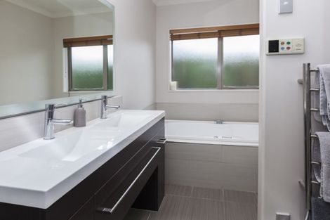 Photo of property in 16 Hampstead Lane, Prebbleton, 7604